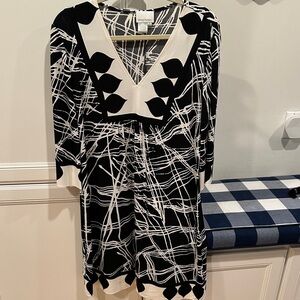 Donna Morgan Monochrome Patterned Dress